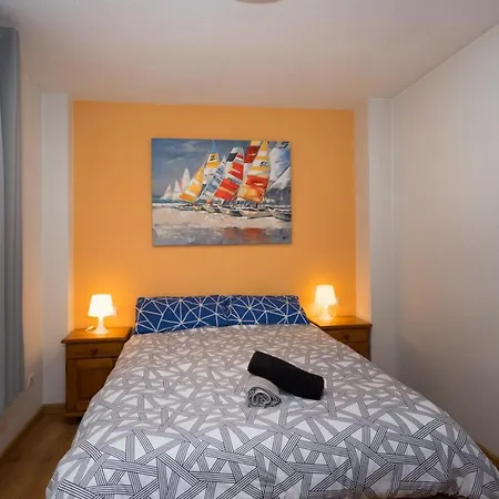 Central Market Guestrooms アリカンテ