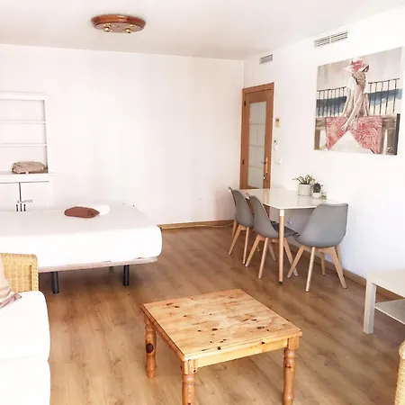 ホームステイ Central Market Guestrooms アリカンテ